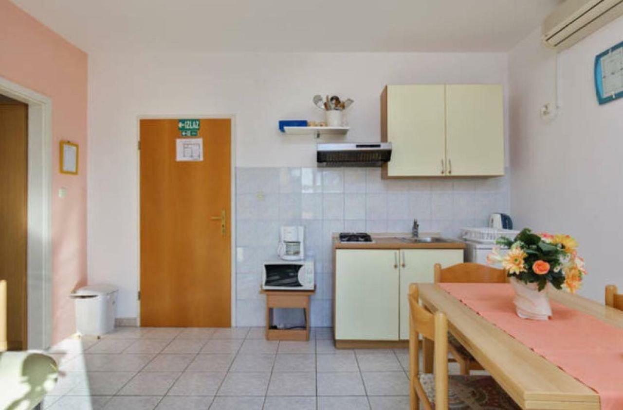 Apartments Antea Rogoznica  Ngoại thất bức ảnh