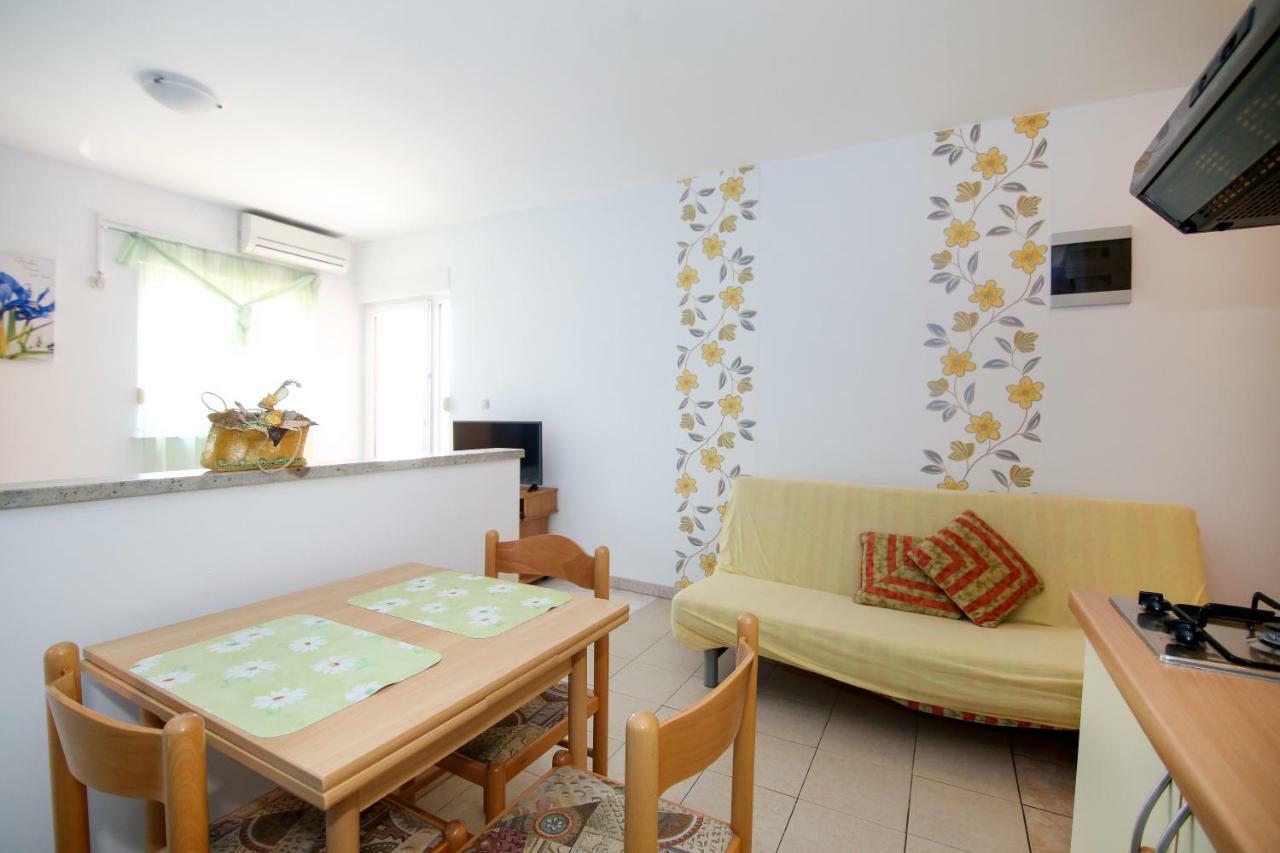 Apartments Antea Rogoznica  Ngoại thất bức ảnh