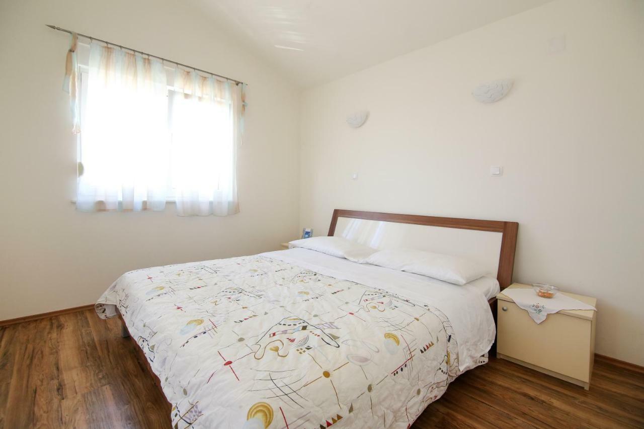 Apartments Antea Rogoznica  Ngoại thất bức ảnh